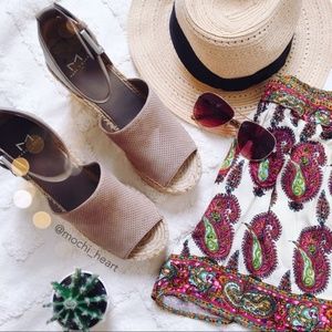 Marc Fisher Light Taupe Suede Espadrilles